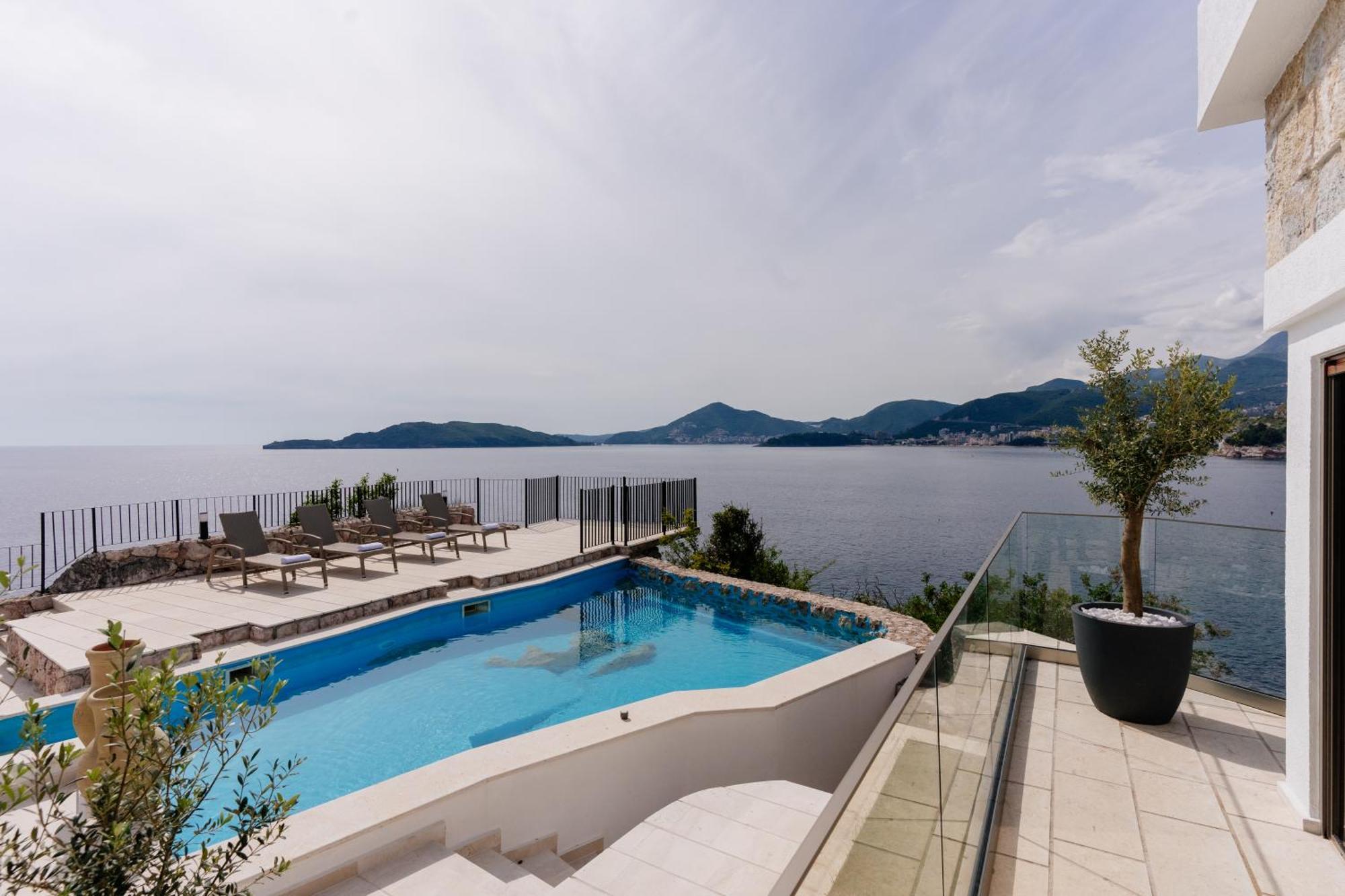 Blanche Cliff Apartments Sveti Stefan Exterior foto